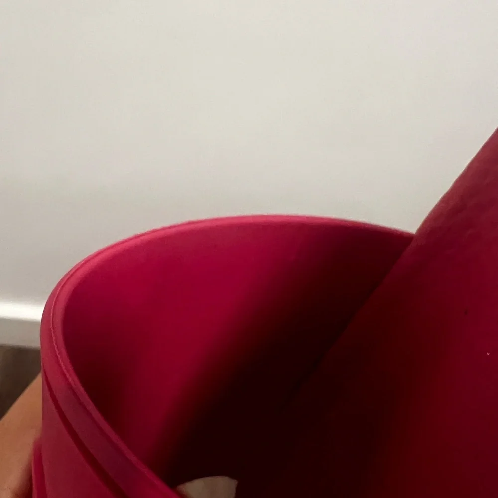Hot pink Gucci pool slides - Picture 5 of 5